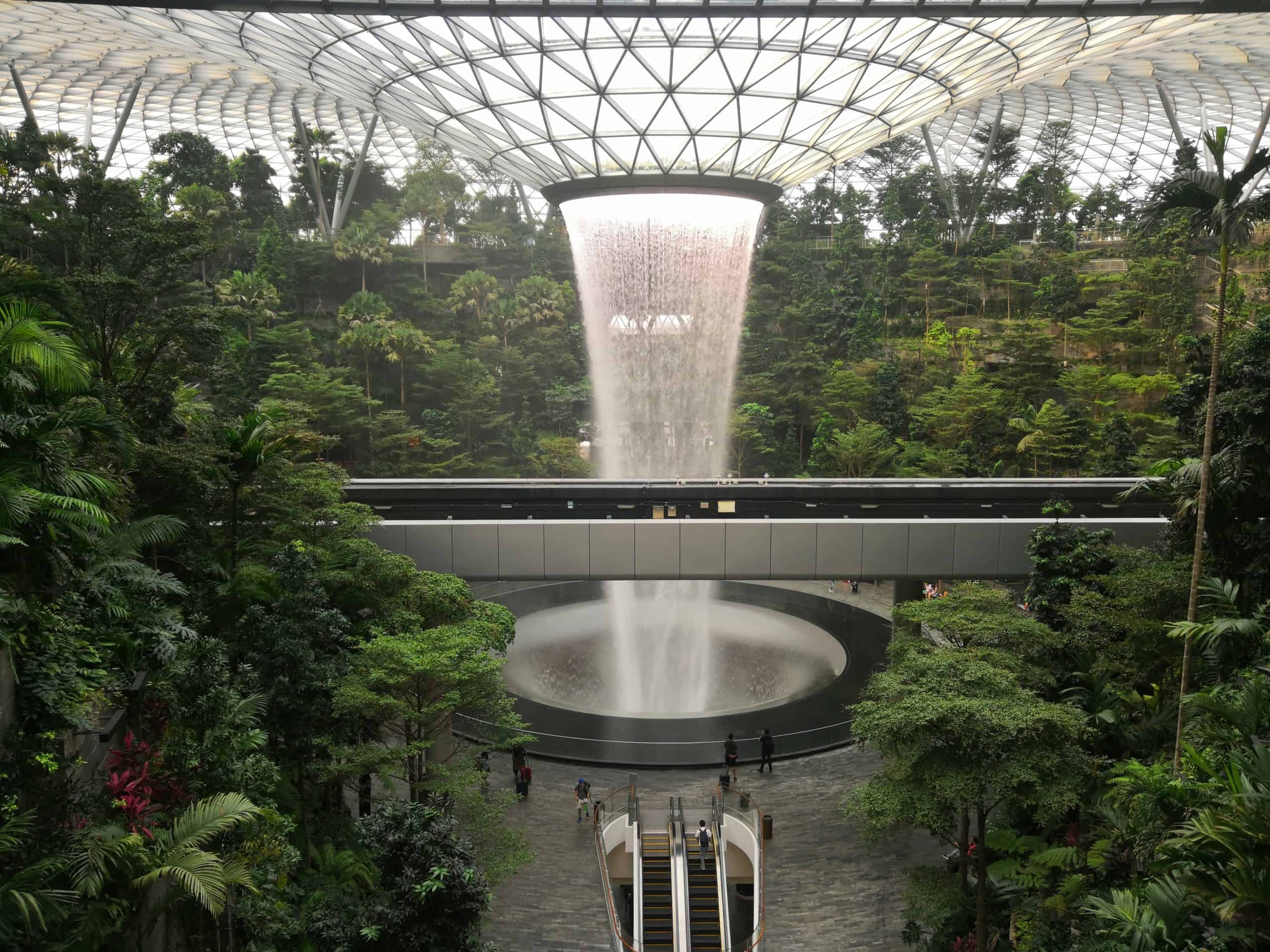 How to Visit the Singapore Jewel Waterfall on an Airport Layover