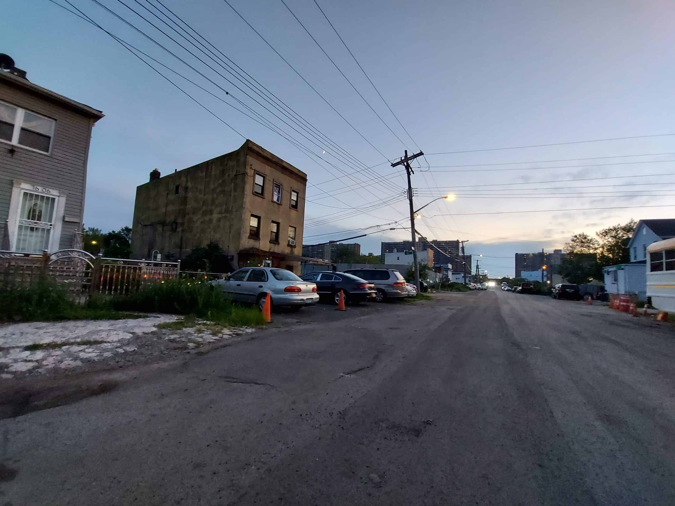 NYC's Worst Neighborhood with a Dark Past, The Hole Roaming Views